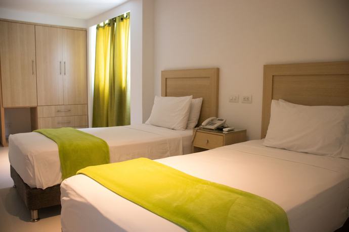 Imagen de la habitación del Hotel Isla Capri. Foto 10