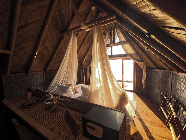 Imagen de la habitación del Hotel Isla Corona. Foto 10