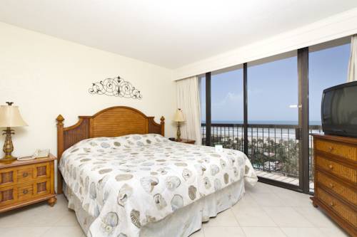 Imagen de la habitación del Hotel Isla Grand Beach Resort. Foto 9