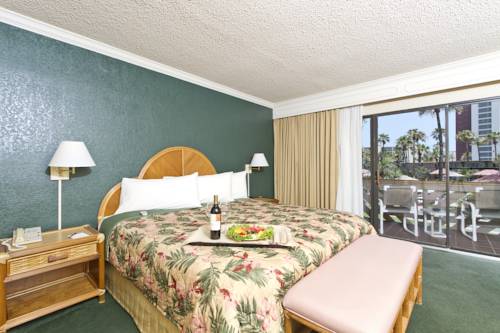 Imagen de la habitación del Hotel Isla Grand Beach Resort. Foto 10