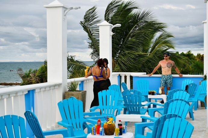 Imagen de la habitación del Hotel Isla M&aacute;gica Cove&ntilde;as. Foto 9