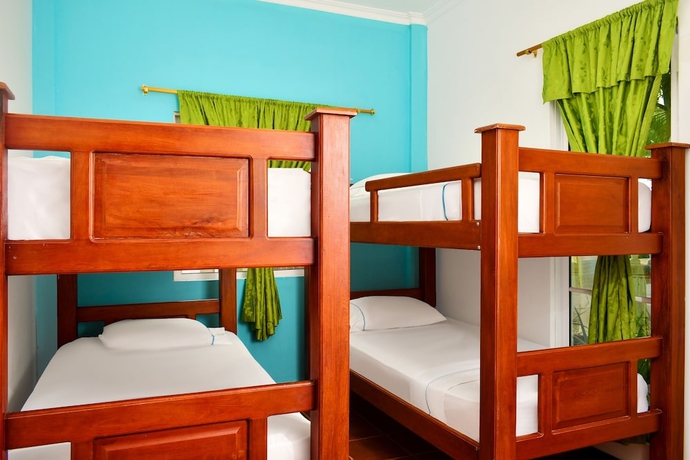 Imagen de la habitación del Hotel Isla M&aacute;gica Cove&ntilde;as. Foto 12