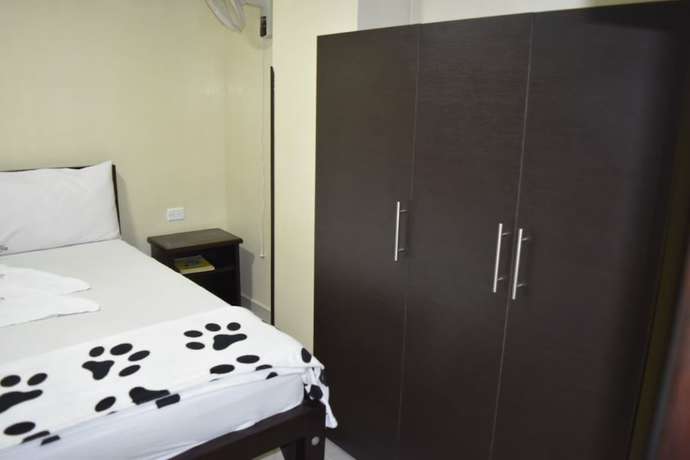 Imagen de la habitación del Hotel Isla Mayor. Foto 3