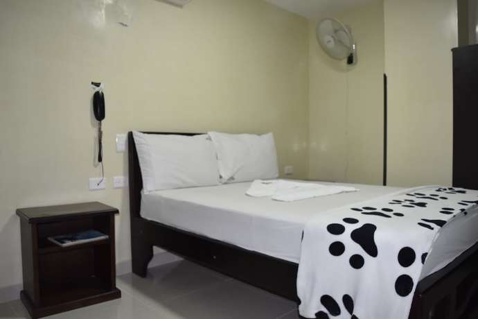 Imagen de la habitación del Hotel Isla Mayor. Foto 11