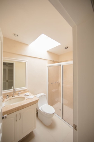 Imagen de la habitación del Hotel Isla Mazatlan Residence Club. Foto 19