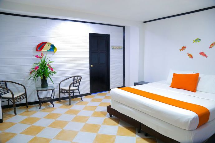 Imagen de la habitación del Hotel Isla Palma. Foto 15