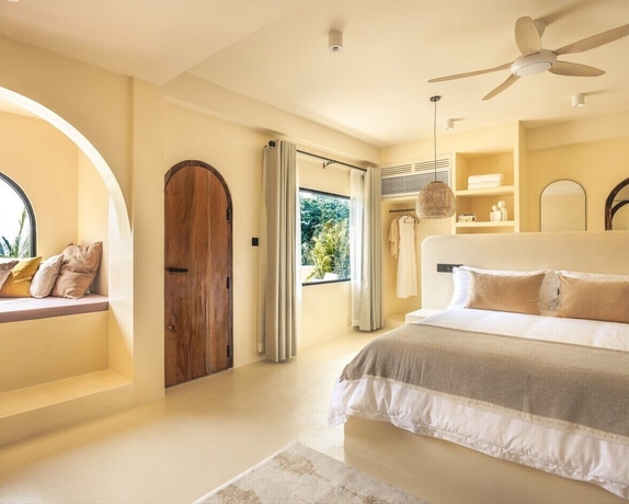 Imagen de la habitación del Hotel Isla Retreat. Foto 8