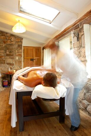 Imagen general del Hotel Isla Suasi. Foto 7