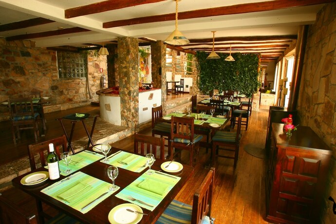 Imagen general del Hotel Isla Suasi. Foto 14