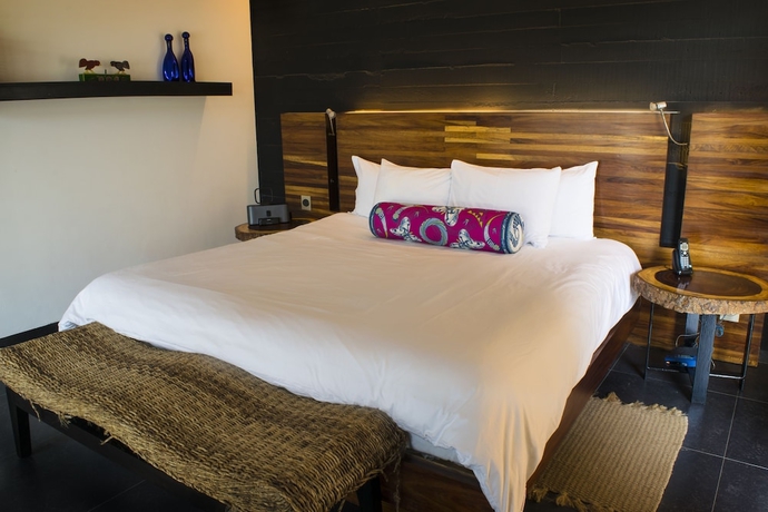 Imagen de la habitación del Hotel Isla Taj&iacute;n Beach and River Resort. Foto 8