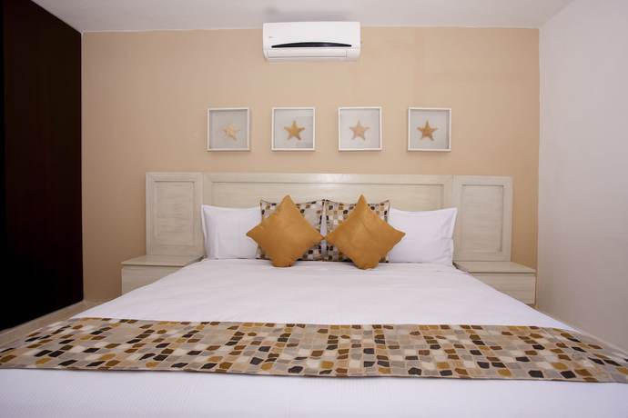 Imagen de la habitación del Hotel Isla Zamna. Foto 7