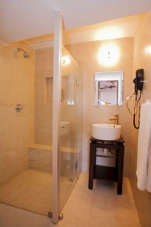 Imagen de la habitación del Hotel Isla Zamna. Foto 8