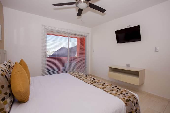 Imagen de la habitación del Hotel Isla Zamna. Foto 10