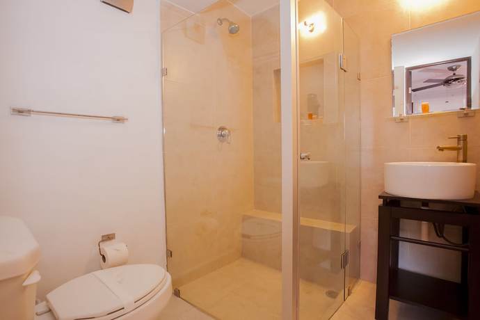 Imagen de la habitación del Hotel Isla Zamna. Foto 12