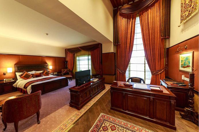 Imagen de la habitación del Hotel Islamabad Serena. Foto 14