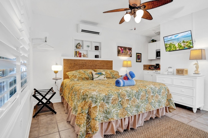 Imagen de la habitación del Hotel Island Bay Resort. Foto 9