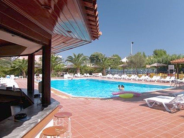 Imagen general del Hotel Island Beach - Adults Only. Foto 3