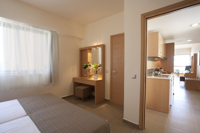Imagen de la habitación del Hotel Island Blue. Foto 2