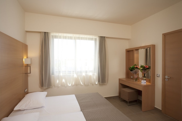 Imagen de la habitación del Hotel Island Blue. Foto 7