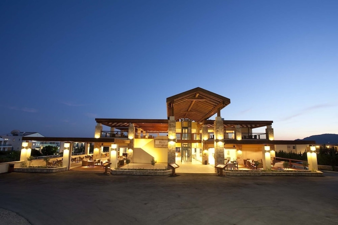 Imagen general del Hotel Island Blue. Foto 1