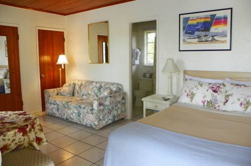 Imagen de la habitación del Hotel Island Breeze Inn. Foto 5