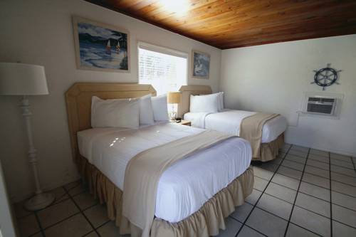 Imagen de la habitación del Hotel Island Breeze Inn. Foto 9