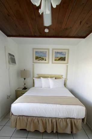Imagen de la habitación del Hotel Island Breeze Inn. Foto 10