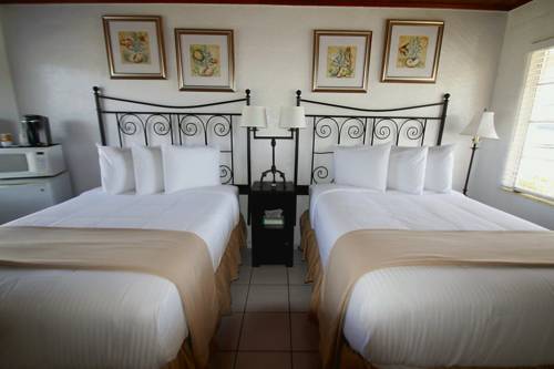 Imagen de la habitación del Hotel Island Breeze Inn. Foto 11
