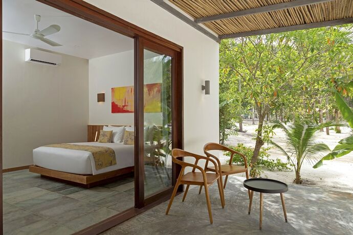 Imagen general del Hotel Island Center Point. Foto 4