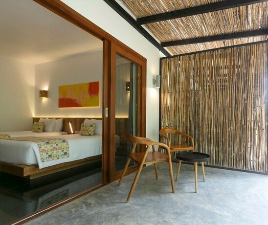 Imagen general del Hotel Island Center Point. Foto 10