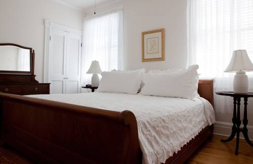Imagen de la habitación del Hotel Island City House. Foto 5