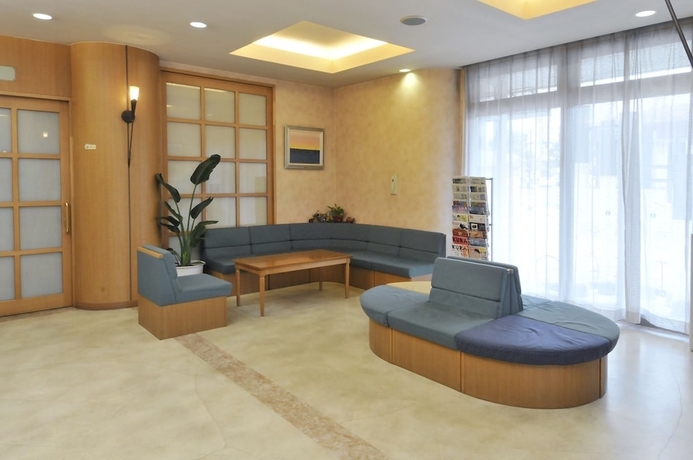 Imagen del bar/restaurante del Hotel Island Hotel. Foto 2