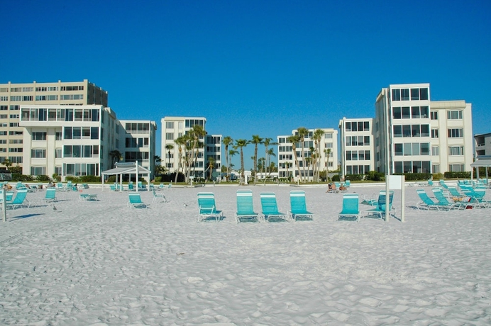 Imagen general del Hotel Island House Beach Resort. Foto 1