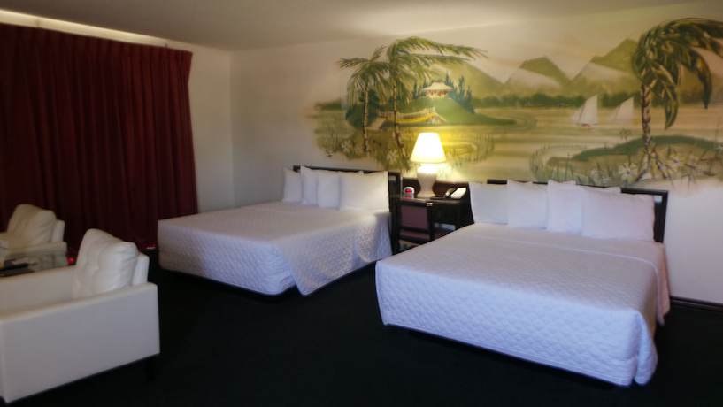 Imagen de la habitación del Hotel Island House. Foto 3