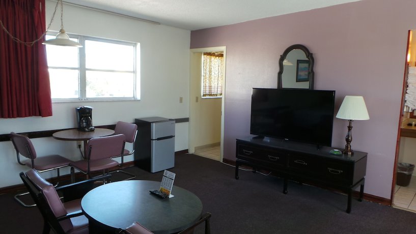 Imagen de la habitación del Hotel Island House. Foto 6