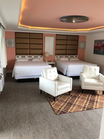 Imagen de la habitación del Hotel Island House. Foto 7