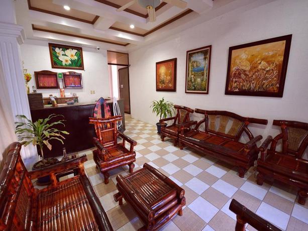 Imagen de los interiores del Hotel Island Inn Boracay. Foto 17