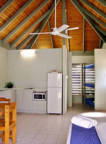 Imagen de la habitación del Hotel Island Leisure Resort. Foto 4