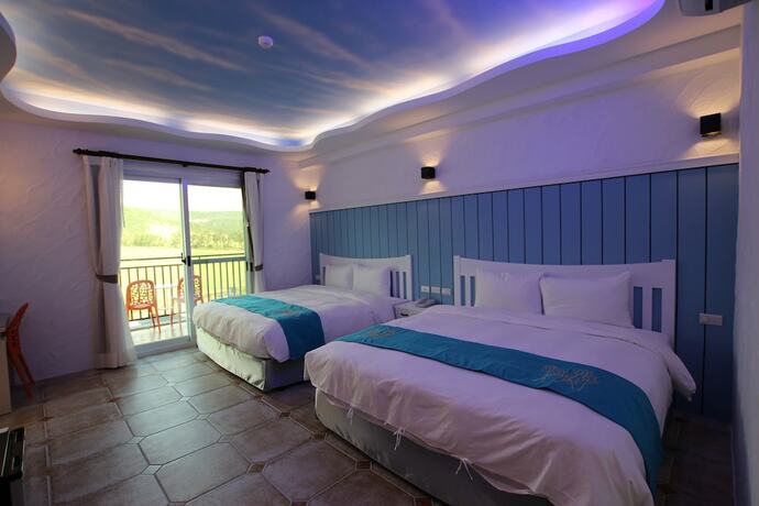 Imagen general del Hotel Island On The Sea. Foto 11