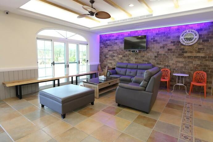 Imagen de los interiores del Hotel Island On The Sea. Foto 40