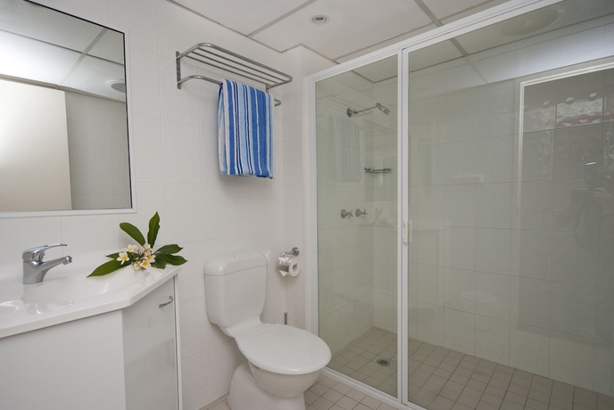 Imagen de la habitación del Hotel Island Palms Resort. Foto 16