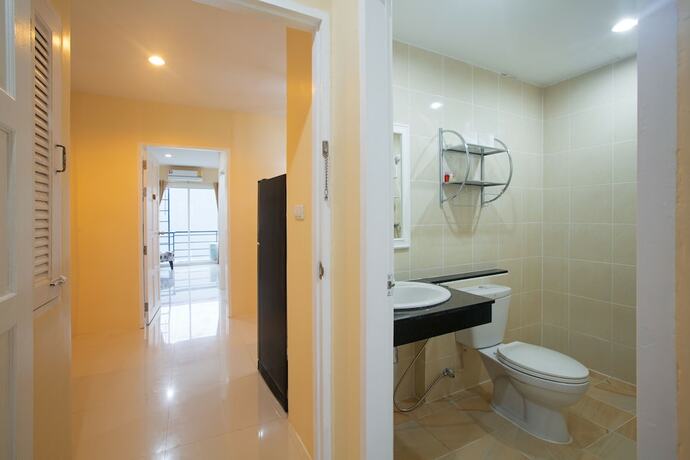 Imagen de la habitación del Hotel Island Patong Beachfront Apartments. Foto 26