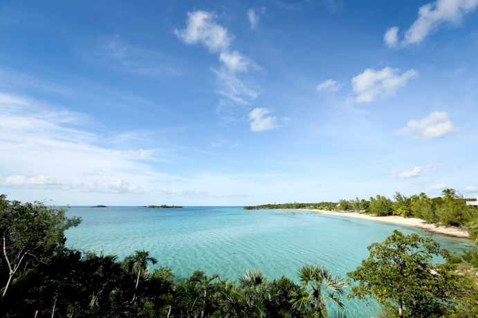 Imagen de los exteriores del Hotel Island Seaside Suites. Foto 9