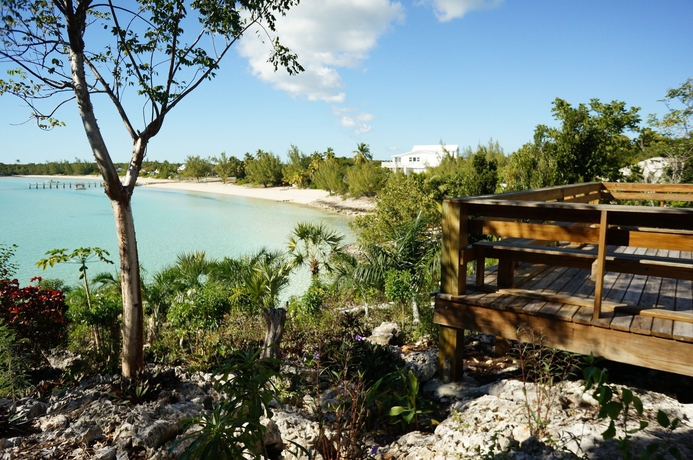 Imagen de los exteriores del Hotel Island Seaside Suites. Foto 11