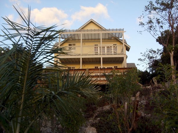 Imagen de los exteriores del Hotel Island Seaside Suites. Foto 15