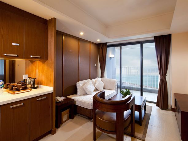 Imagen de la habitación del Hotel Island Skylight Resort. Foto 3