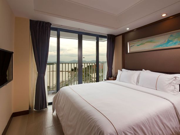 Imagen de la habitación del Hotel Island Skylight Resort. Foto 5