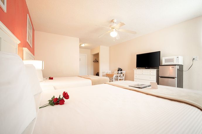 Imagen de la habitación del Hotel Island Sun Inn and Suites - Venice, Florida Historic Downtown and Beach Getaway. Foto 2