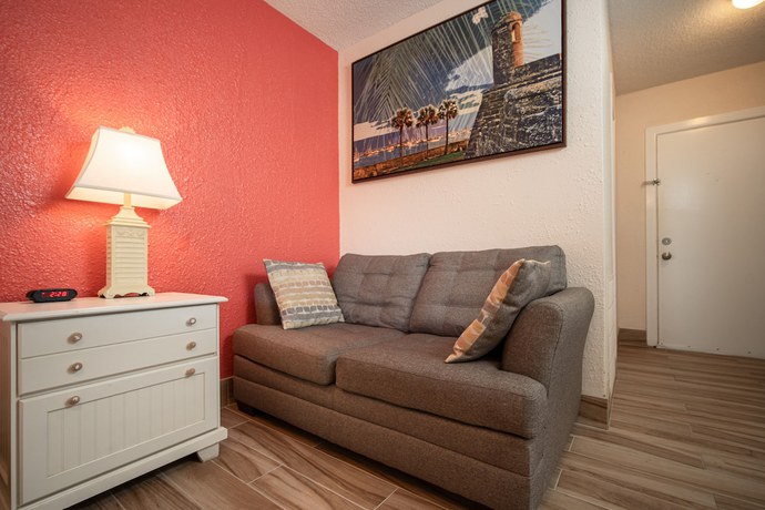 Imagen de la habitación del Hotel Island Sun Inn and Suites - Venice, Florida Historic Downtown and Beach Getaway. Foto 17