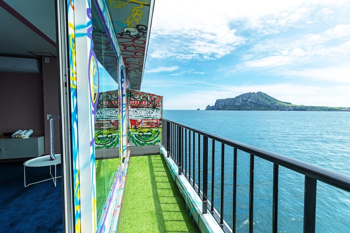 Imagen de la habitación del Hotel Island.F Jeju. Foto 13